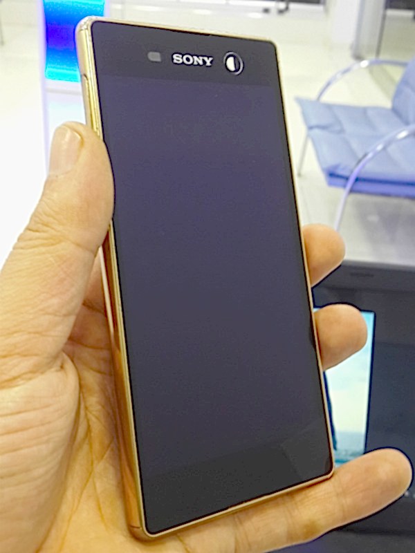 sony xperia m5 ekran değişimi
